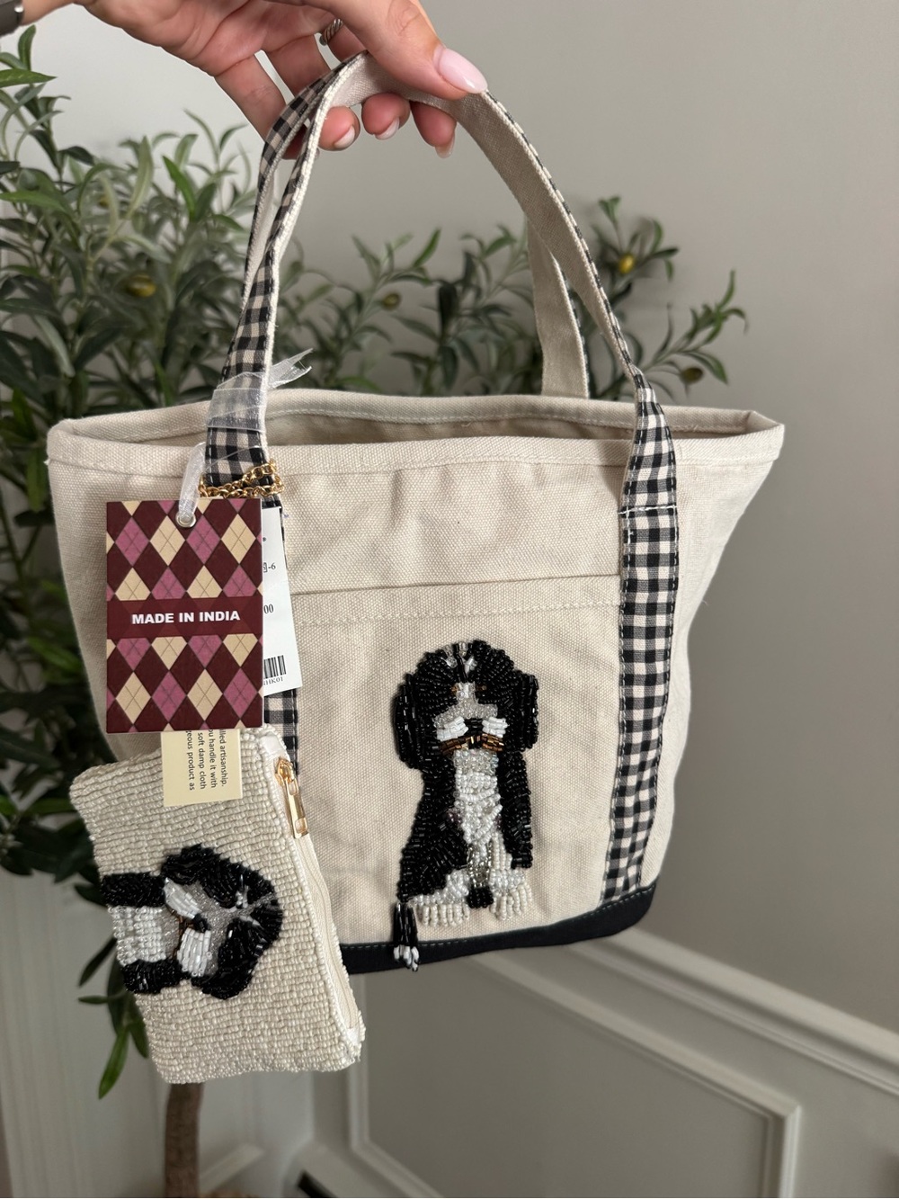 Made in India Black and White Doodle beaded Tote